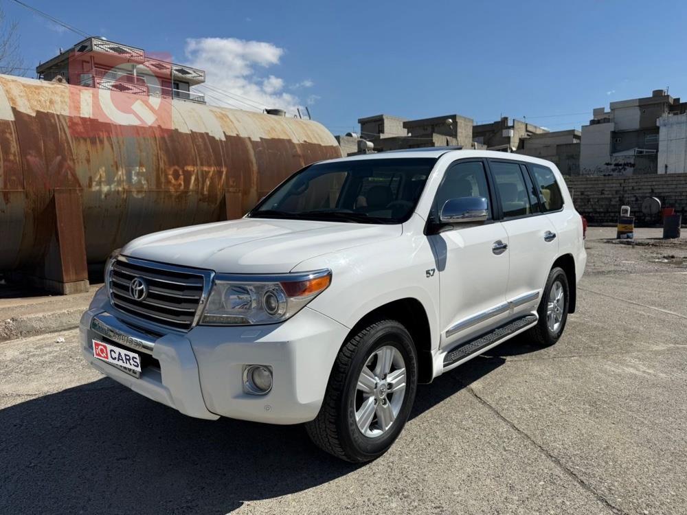 تويوتا لاندكروزر